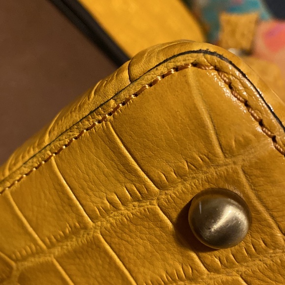 PATRICIA NASH NWOT CROC HAND BAG / CROSSBODY YELLOW WITH COIN PURSE DUST BAG - Picture 11 of 14